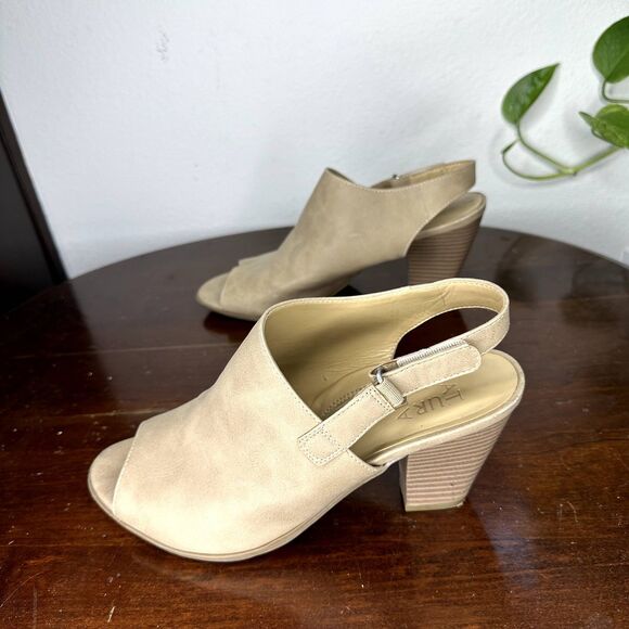 Naturalizer Teagan Slingback Heels Beige Size 9M Peep Toe Sandals Comfort - Picture 2 of 8